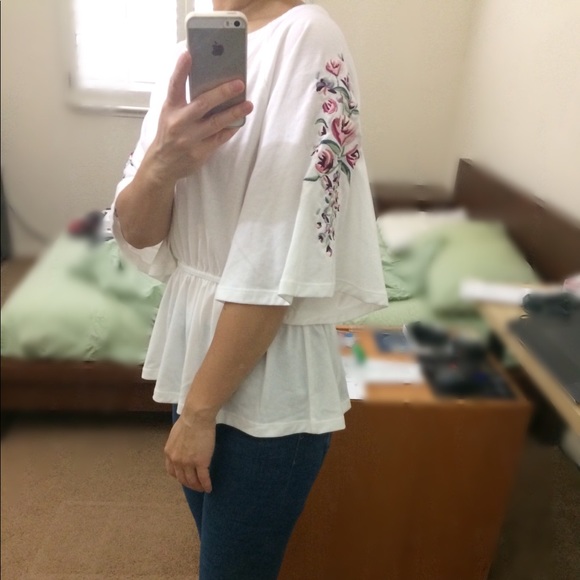 *SOLD*Embroidered Bell Sleeves Peplum Top - Picture 6 of 6